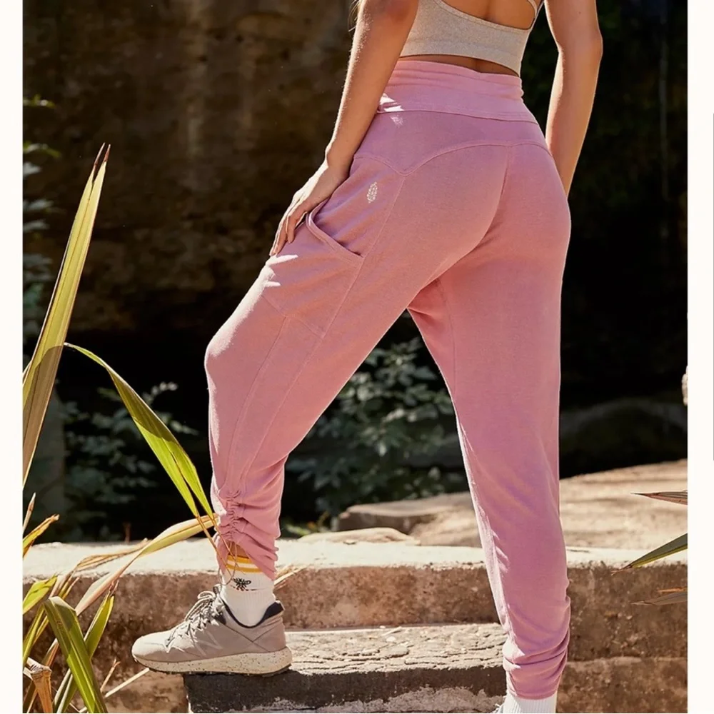 Free People Movement Ready Go Jogger Slouchy Sweatpants in Pink Sz S - Picture 3 of 10